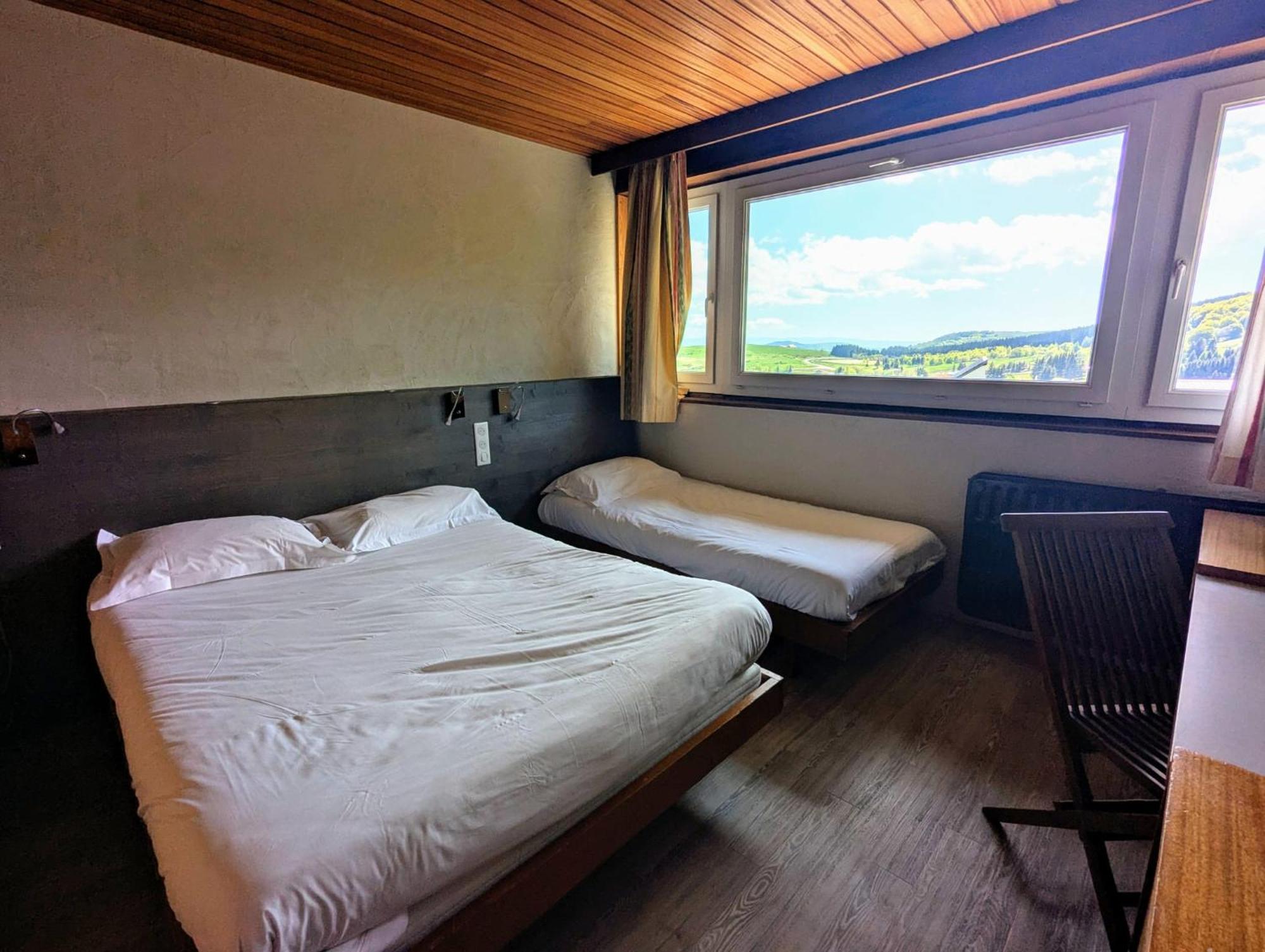 Gergovia Hotel Super Besse Buitenkant foto
